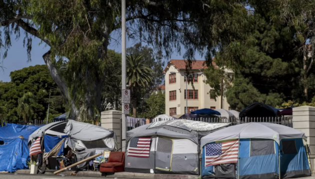Homeless camp LA VA